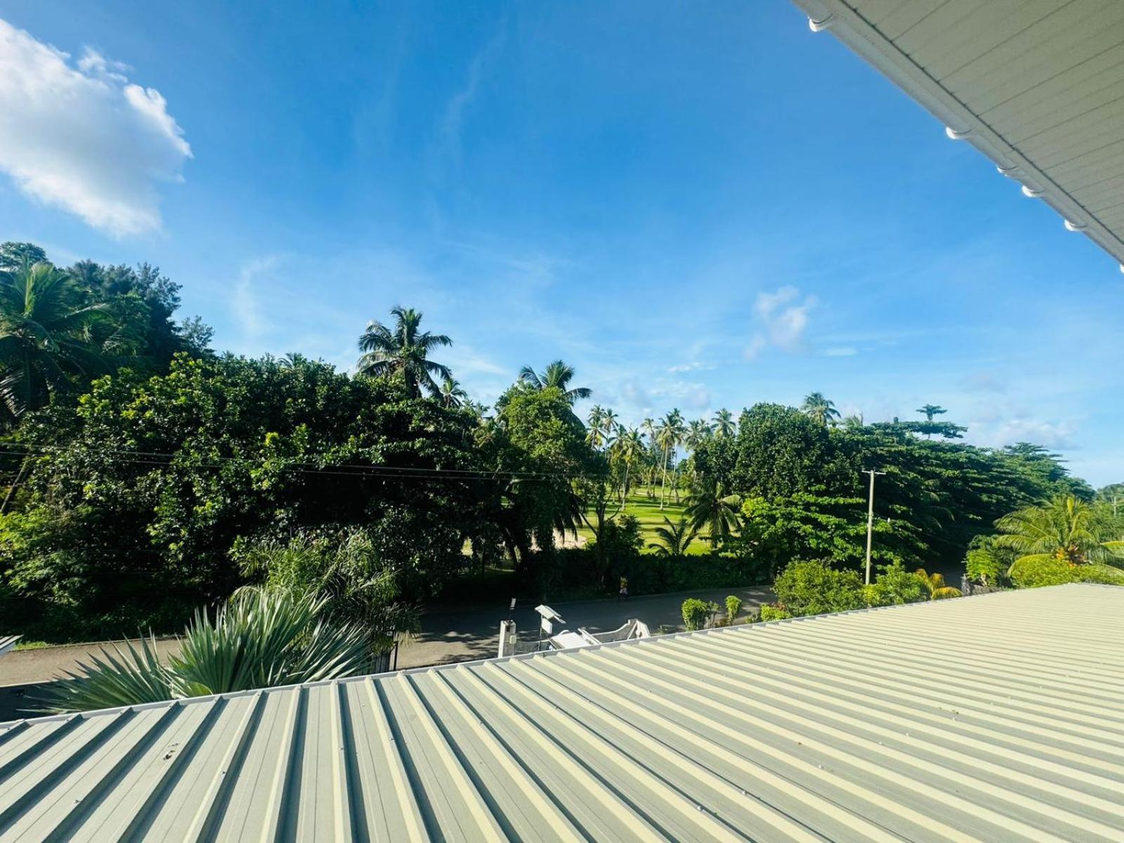 Green Palm Self Catering Anse aux Pins Bagian luar foto